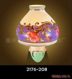 點亮生活，隨心調節 美式陶瓷小夜燈與手持扇的實用與裝飾美學